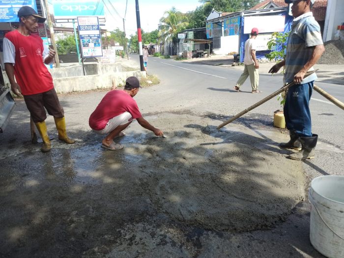 BHAKTI SOSIAL PENAMBALAN JALAN 01