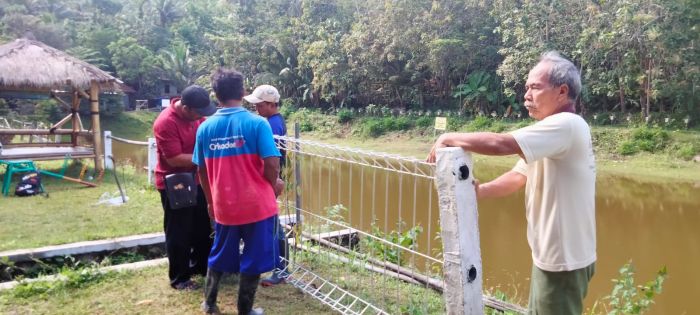 PEMASANGAN PAGAR EMBUNG BIDADARI 01