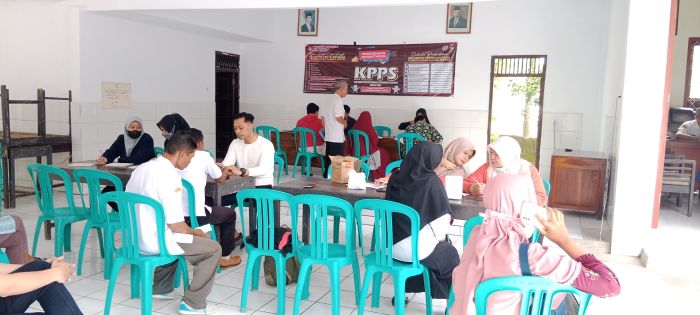 PENDAFTARAN DAN PEMERIKSAAN CALON ANGGOTA KPPS 02