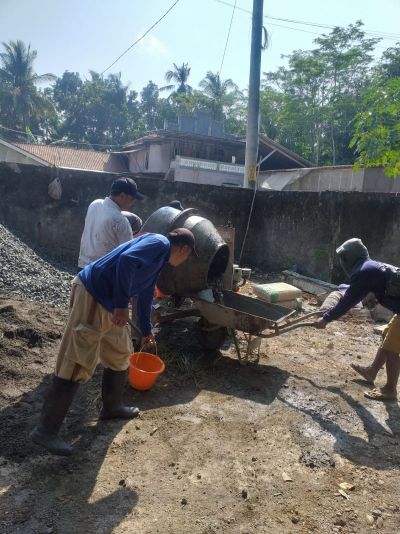 PEMBANGUNAN RABAT BETON DUKUH ROWOWUNGU